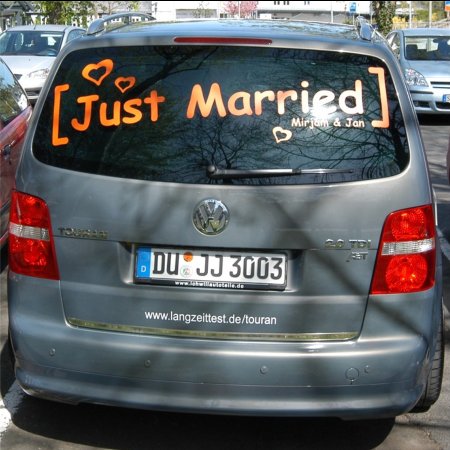 VW Touran Edition "Just Married". VW Touran Edition "Just Married".