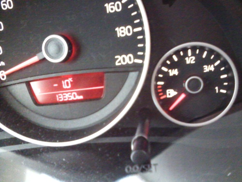Nach einem Neustart des Motors. Neustart des Motors.